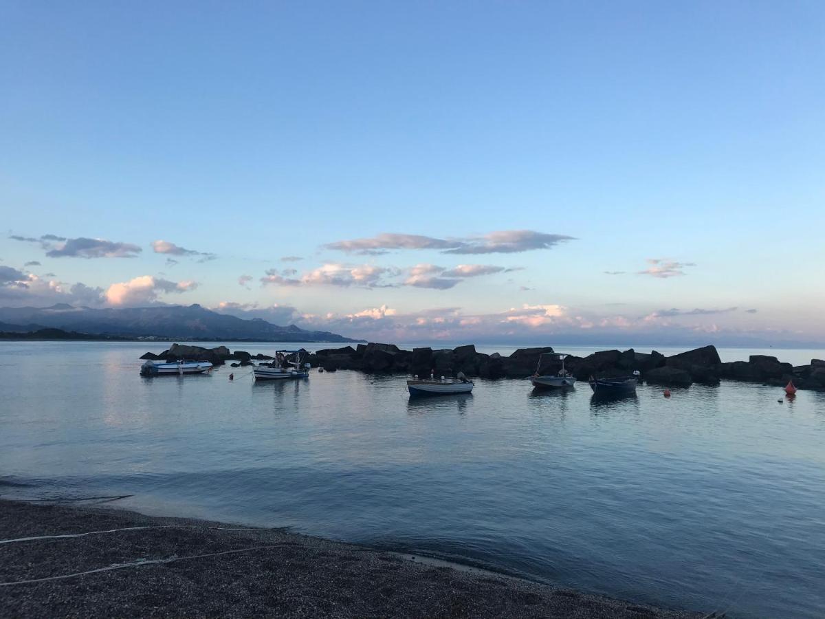 Miseria E Nobilta Hotel Giarre Bagian luar foto