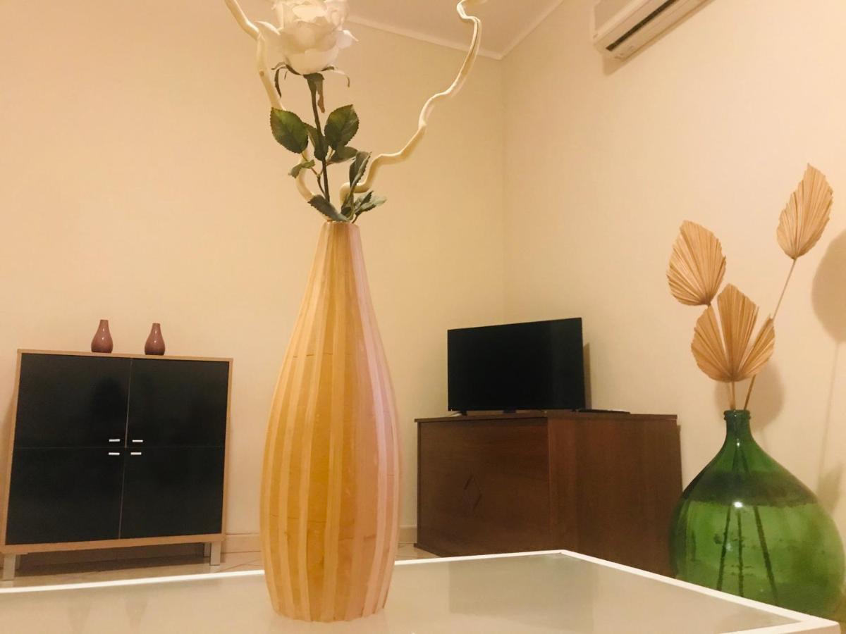 Miseria E Nobilta Hotel Giarre Bagian luar foto