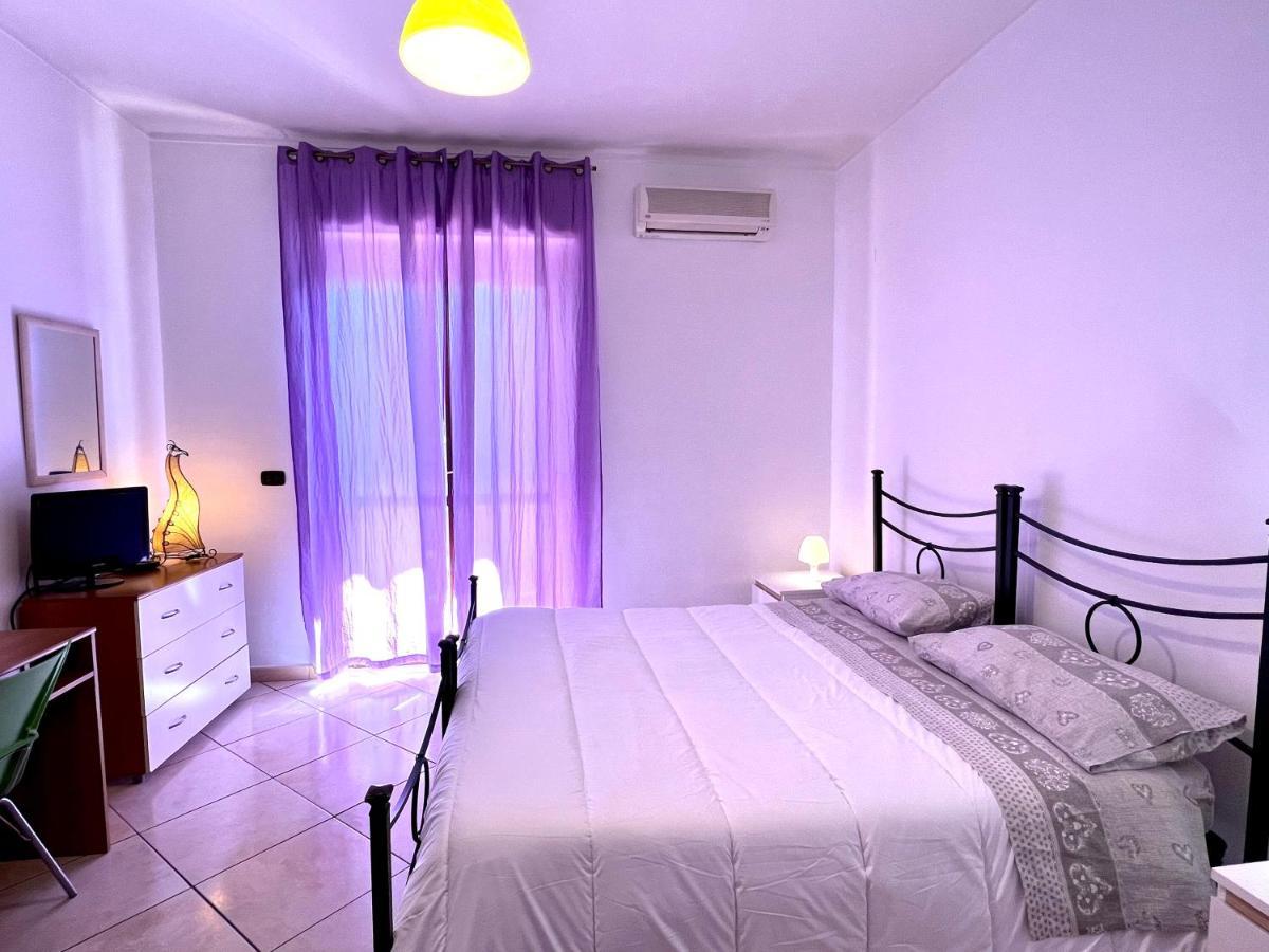 Miseria E Nobilta Hotel Giarre Bagian luar foto