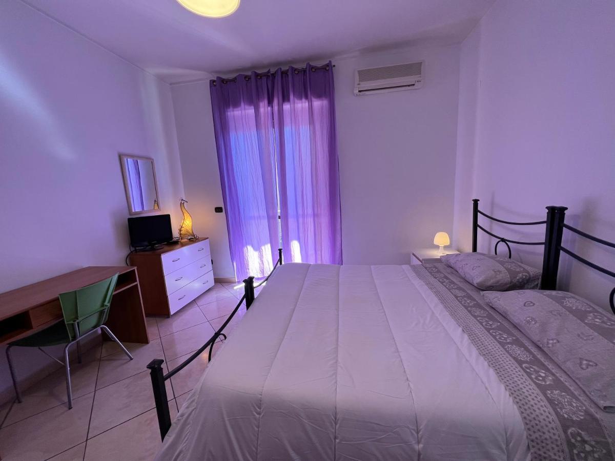 Miseria E Nobilta Hotel Giarre Bagian luar foto
